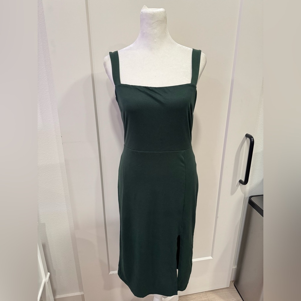 All in Favor Bodycon Dress women’s Size Medium NWT - Picture 2 of 11